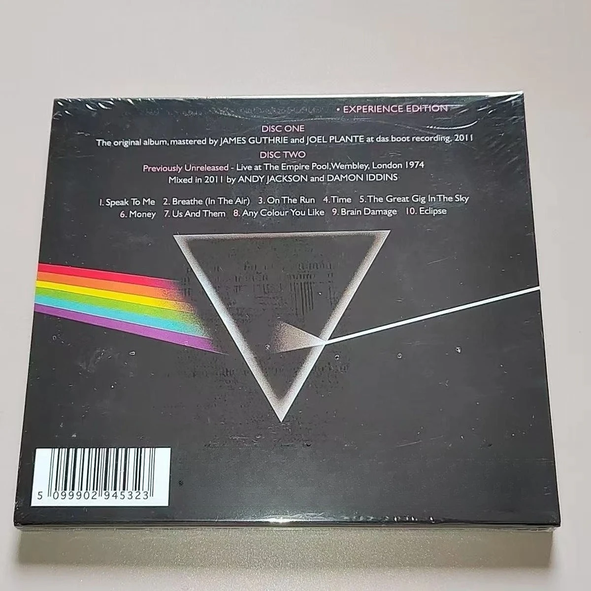 The Dark Side of The Moon: Liv - Live Rock avaliação e preço